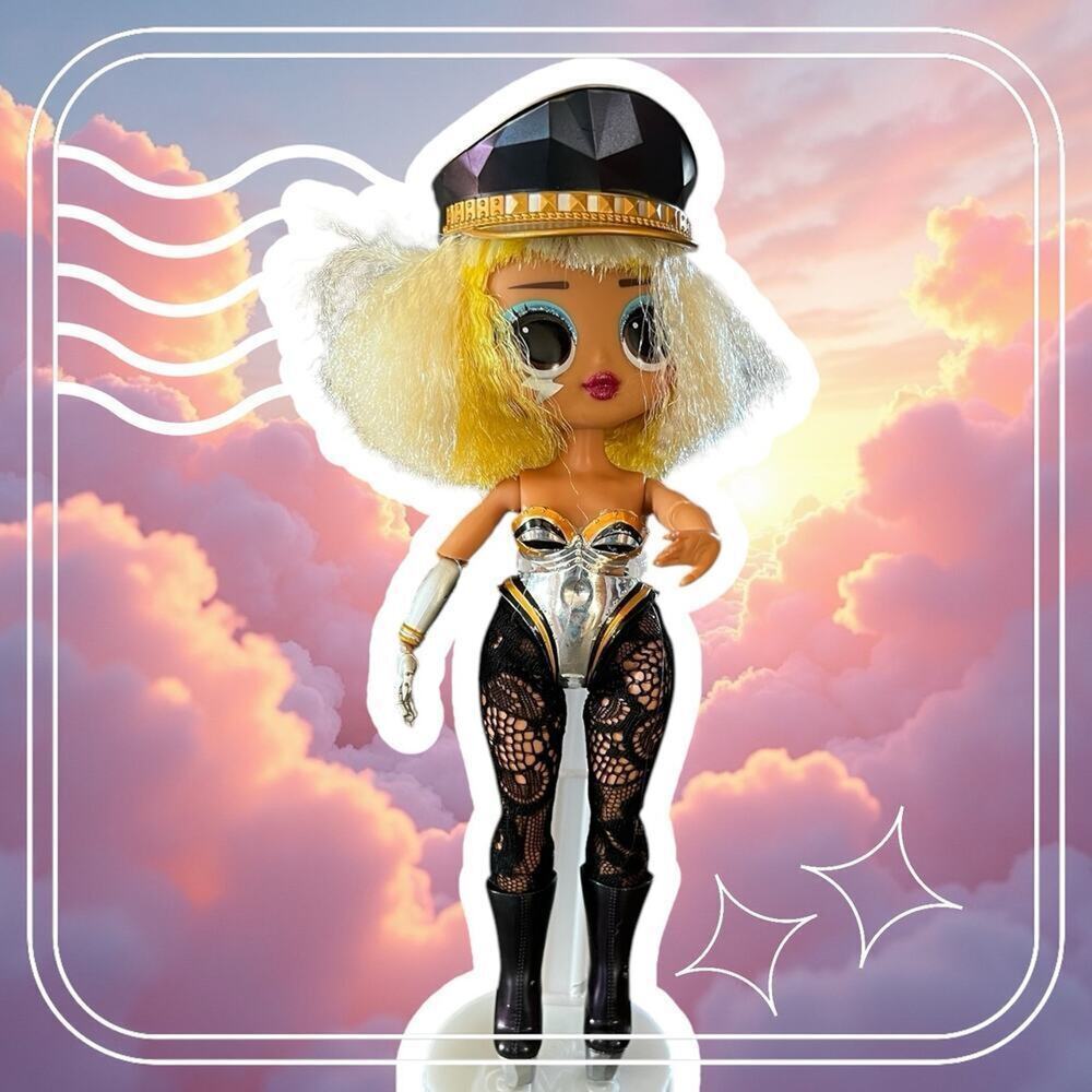 LOL SURPRISE  Remix Rock Band Fame Queen doll